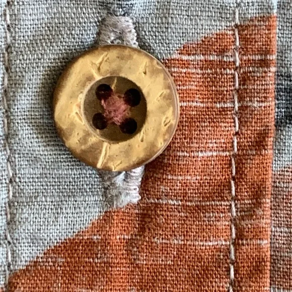 Vissla Short Sleeve Men's Button Down Shirt Size Large, Fits like a medium - Picture 3 of 12